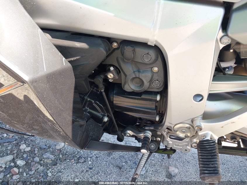 2007 BMW K 1200 VIN WB10597097ZN47007 IAAI salvage auction — NORMAL WEAR, Clear-Dealer Only (North Carolina), sold $400 on 2026-07-28 (photo 9)