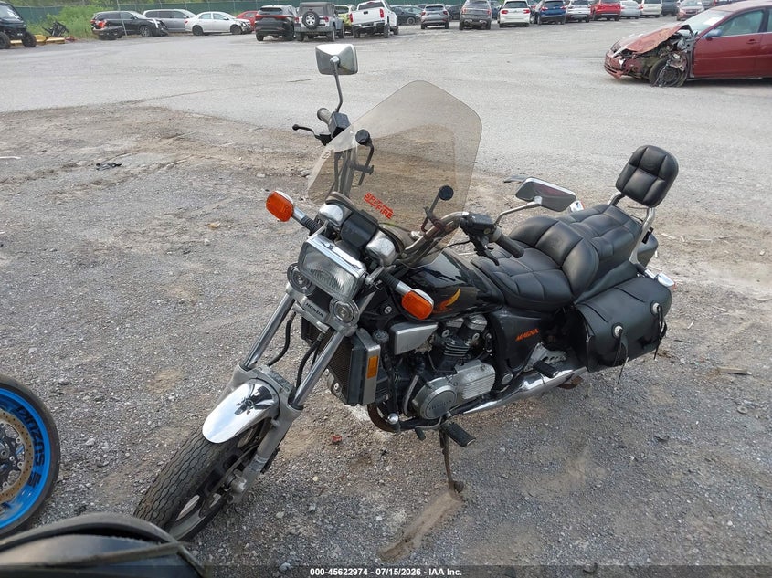 1985 Honda Vf700 VIN JH2RC2109FM107940 IAAI salvage auction — NORMAL WEAR, Clear (New York), sold $25 on 2026-07-21 (photo 2)
