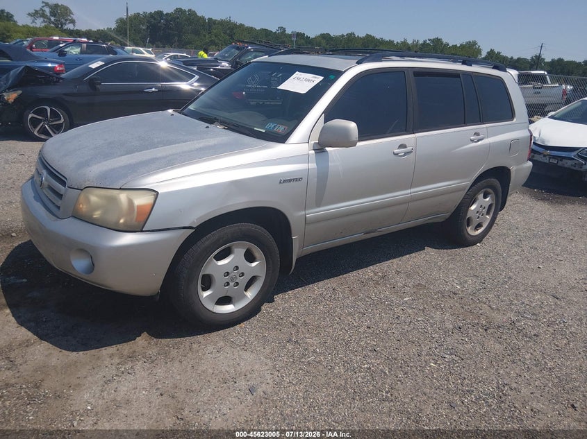 2005 Toyota Highlander VIN JTEEP21A950128017 IAAI salvage auction — NORMAL WEAR, Clear (Pennsylvania), sold $900 on 2026-07-20 (photo 2)