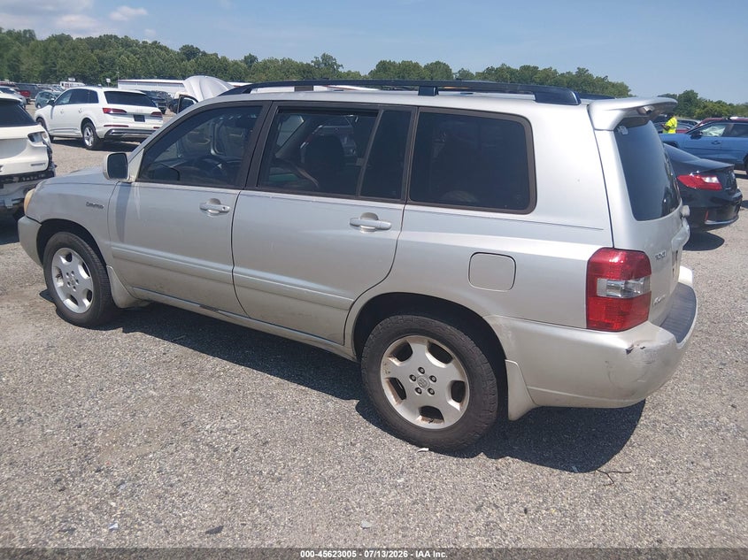 2005 Toyota Highlander VIN JTEEP21A950128017 IAAI salvage auction — NORMAL WEAR, Clear (Pennsylvania), sold $900 on 2026-07-20 (photo 3)