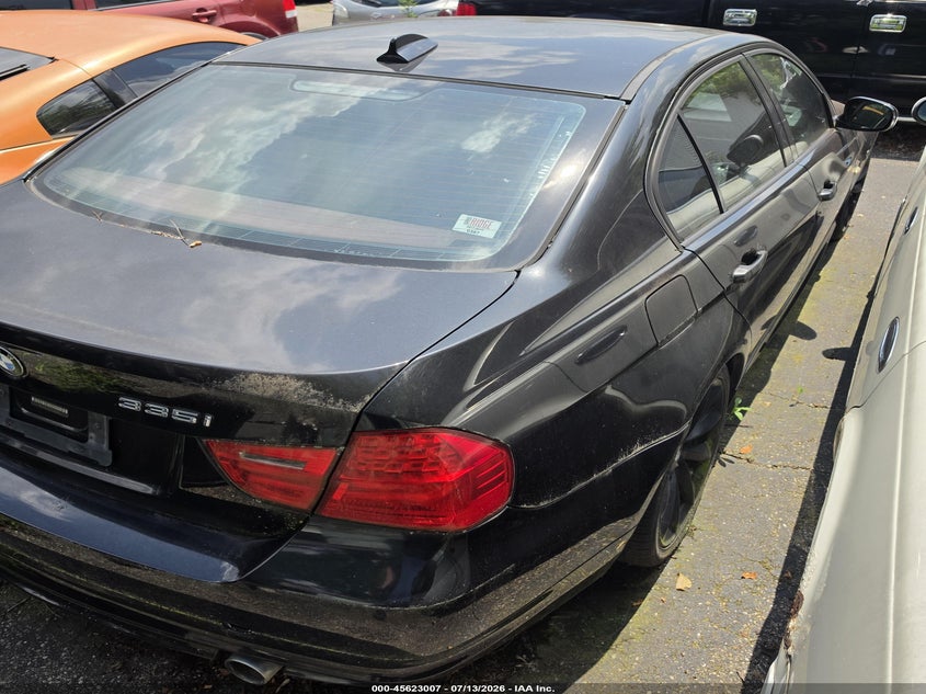 2009 BMW 3 series VIN WBAPM77519NL86602 IAAI salvage auction — ENGINE DAMAGE, Original (Ohio), sold $300 on 2026-08-19 (photo 4)