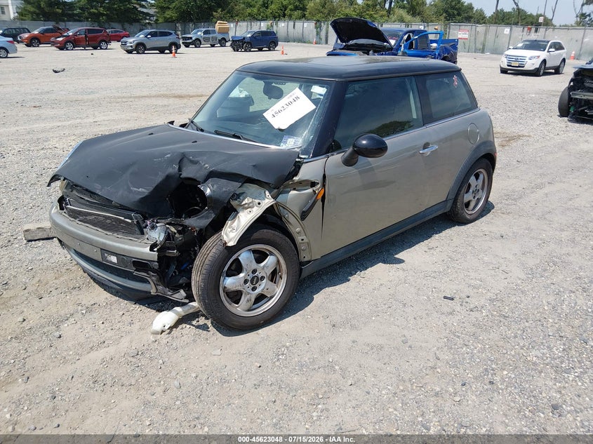 2009 Mini Cooper VIN WMWMF33529TU71388 IAAI salvage auction — FRONT END, Salvage (Idaho), sold $225 on 2026-08-11 (photo 2)
