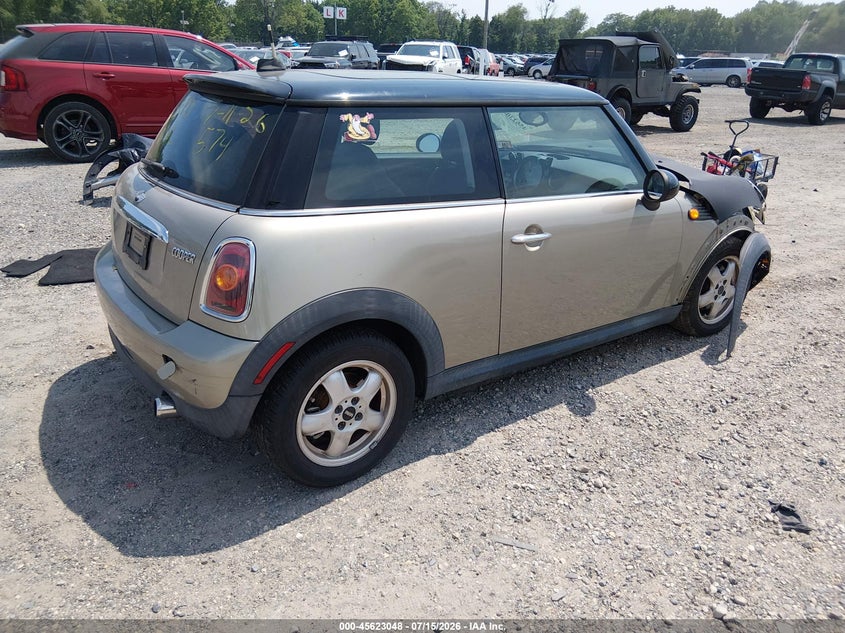2009 Mini Cooper VIN WMWMF33529TU71388 IAAI salvage auction — FRONT END, Salvage (Idaho), sold $225 on 2026-08-11 (photo 4)