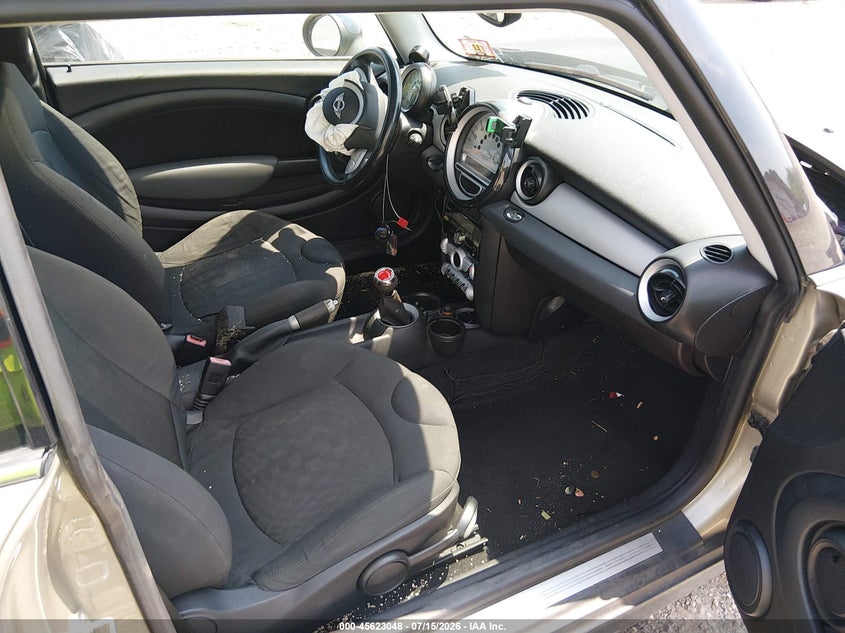 2009 Mini Cooper VIN WMWMF33529TU71388 IAAI salvage auction — FRONT END, Salvage (Idaho), sold $225 on 2026-08-11 (photo 5)
