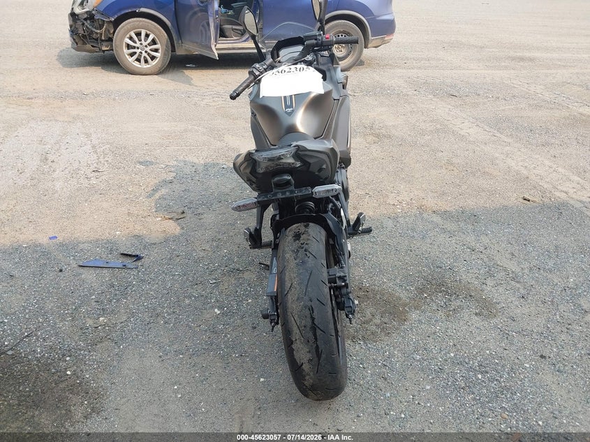 2023 Kawasaki Ninja VIN ML5EXER17PDA87373 IAAI salvage auction — RIGHT SIDE, Salvage - Greater Than 75% (Maryland), sold $25 on 2026-07-29 (photo 6)