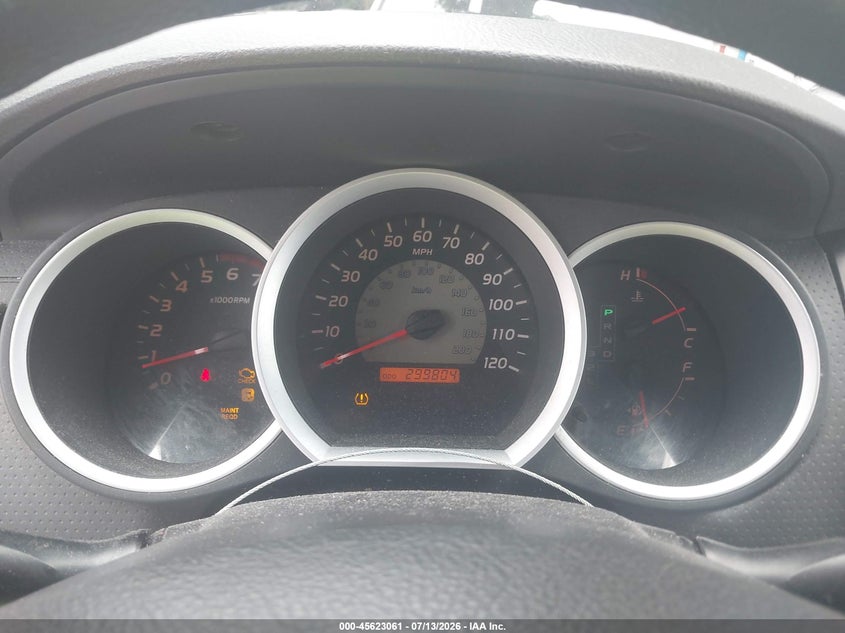 2010 Toyota Tacoma VIN 5TENX4CN1AZ711823 IAAI salvage auction — NORMAL WEAR, Clear (Tennessee), sold $1,450 on 2026-07-23 (photo 7)
