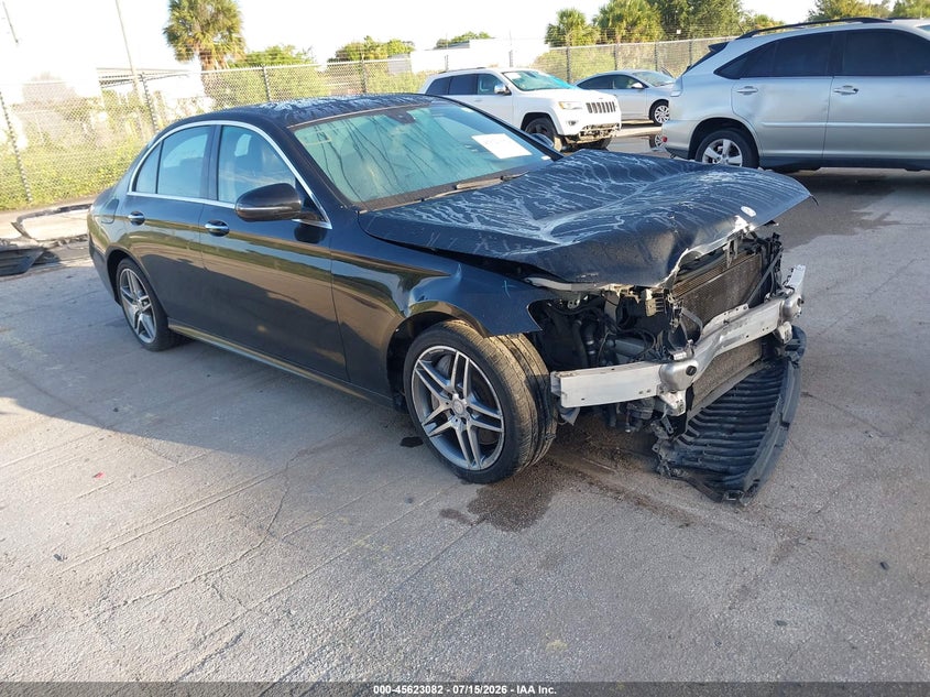 2017 Mercedes-benz E-klasse VIN WDDZF4KB9HA029343 IAAI salvage auction — FRONT END, Rebuildable (Florida), sold $4,350 on 2026-08-13 (photo 1)