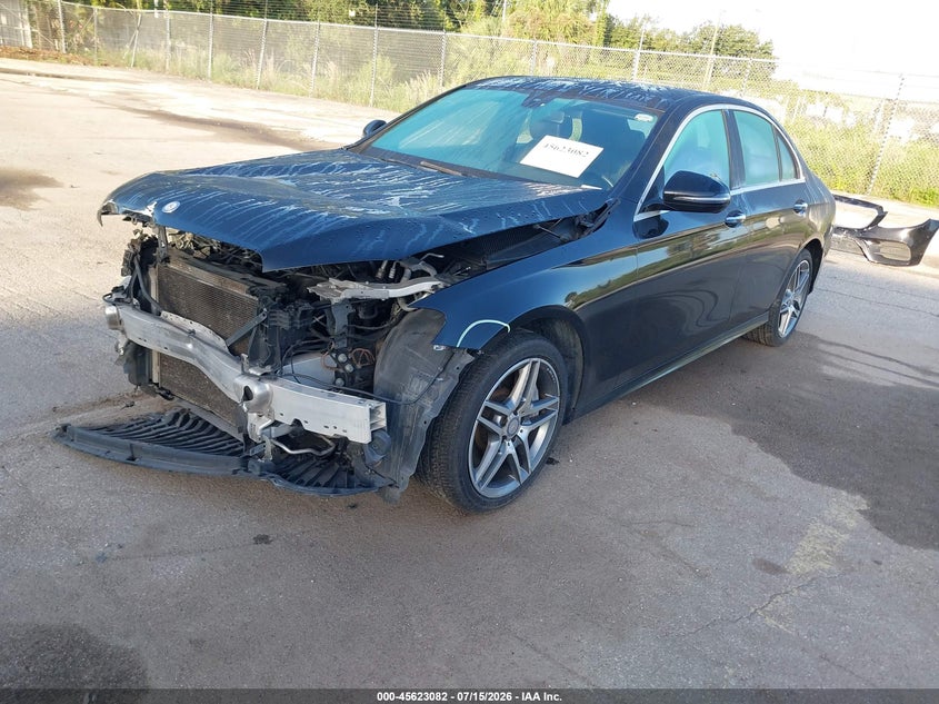 2017 Mercedes-benz E-klasse VIN WDDZF4KB9HA029343 IAAI salvage auction — FRONT END, Rebuildable (Florida), sold $4,350 on 2026-08-13 (photo 2)