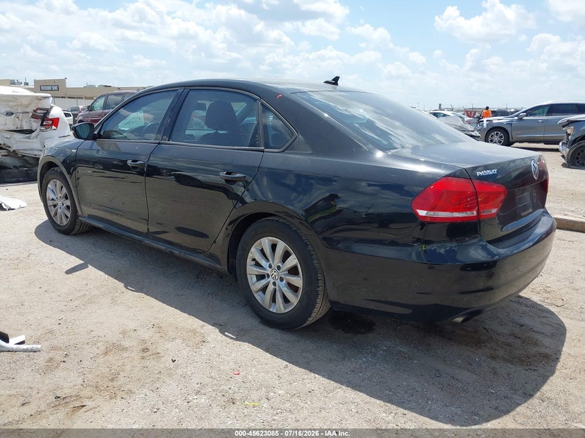 2015 Volkswagen Passat VIN 1VWAT7A32FC052442 IAAI salvage auction — NORMAL WEAR, Clear (Kansas), sold $725 on 2026-07-24 (photo 3)