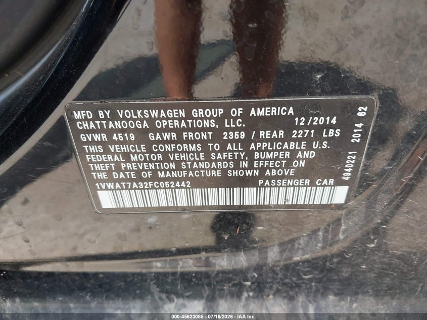 2015 Volkswagen Passat VIN 1VWAT7A32FC052442 IAAI salvage auction — NORMAL WEAR, Clear (Kansas), sold $725 on 2026-07-24 (photo 9)