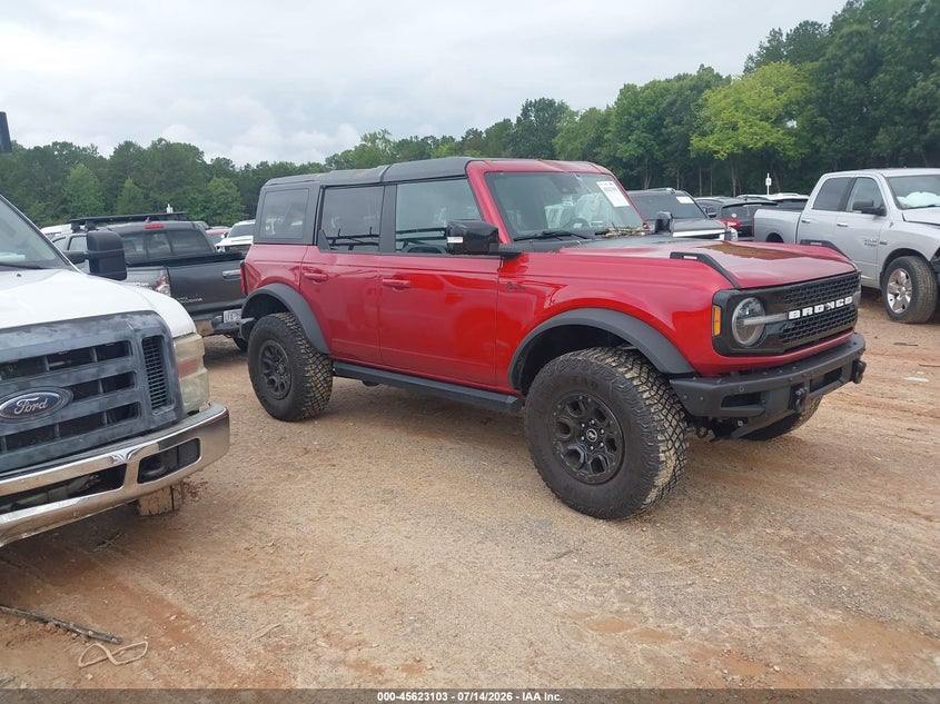 2021 Ford Bronco VIN 1FMEE5DP0MLB01292 — IAAI salvage auction photo
