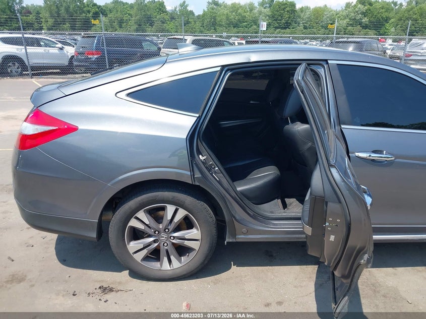2014 Honda Crosstour VIN 5J6TF2H5XEL003477 IAAI salvage auction — NORMAL WEAR, Salvage Title, sold $1,050 on 2026-07-26 (photo 8)