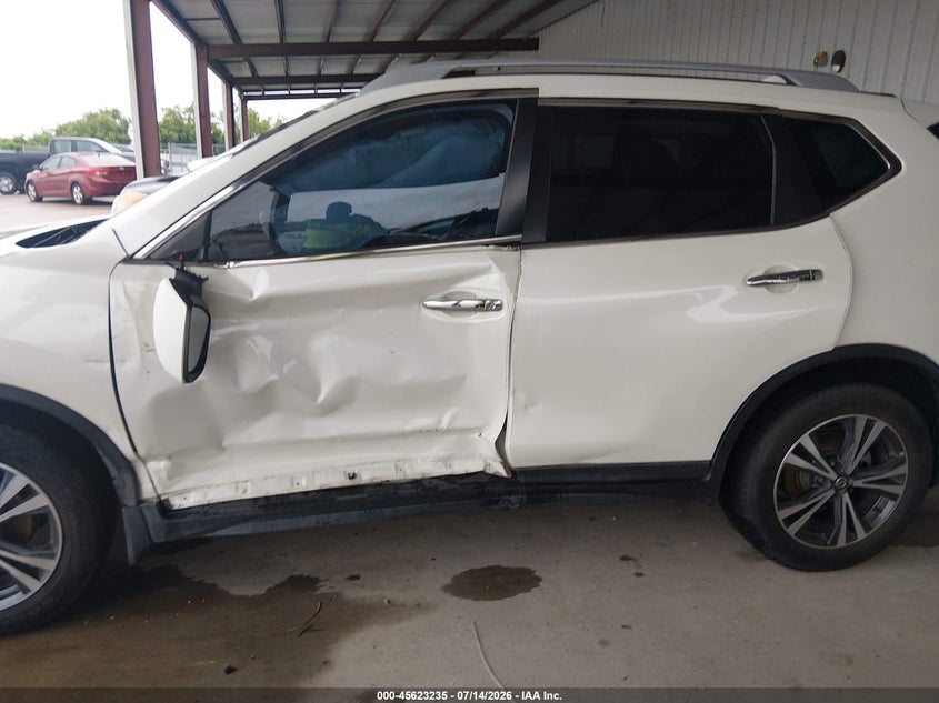 2019 Nissan Rogue VIN 5N1AT2MT3KC797692 IAAI salvage auction — SIDE, Salvage (Texas), sold $4,400 on 2026-07-29 (photo 6)