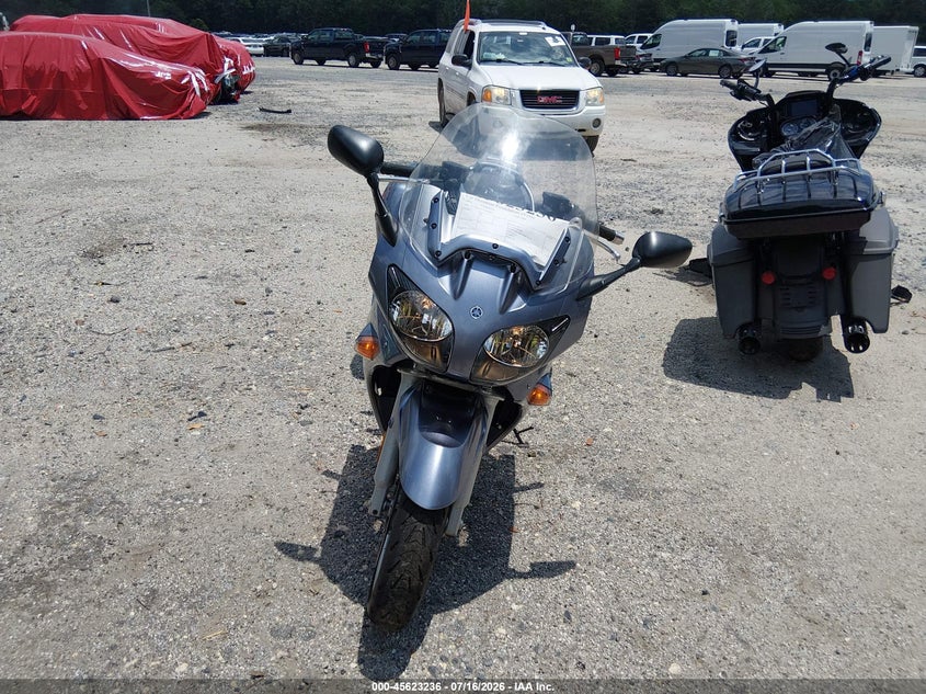 2004 Yamaha Fjr1300 VIN JYARP07E54A002035 IAAI salvage auction — NORMAL WEAR, Clear (South Carolina), sold $1,050 on 2026-07-21 (photo 5)