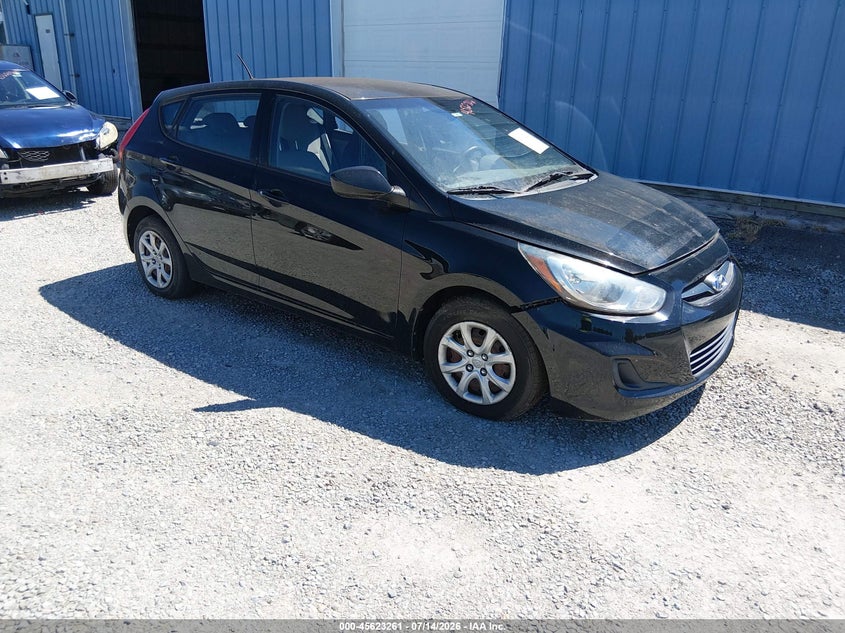 2013 Hyundai Accent VIN KMHCT5AE4DU089223 IAAI salvage auction — NORMAL WEAR, Clear (Indiana), sold $225 on 2026-07-29 (photo 1)