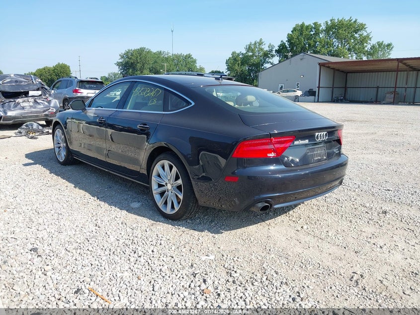 2013 Audi A7 VIN WAUYGAFC6DN034858 IAAI salvage auction — RIGHT SIDE, Salvage (Ohio), sold $1,750 on 2026-08-16 (photo 3)