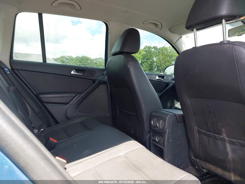2017 Volkswagen Tiguan VIN WVGAV7AX4HW503514 IAAI salvage auction — NORMAL WEAR, Clear (Georgia), sold $1,600 on 2026-07-29 (photo 8)