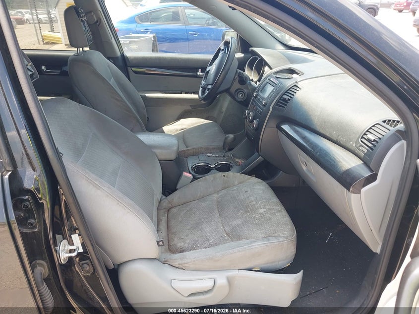 2013 Kia Sorento VIN 5XYKT3A69DG373378 IAAI salvage auction — NORMAL WEAR, Salvage Title, sold $25 on 2026-07-22 (photo 5)