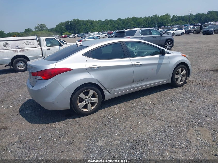 2013 Hyundai Elantra VIN KMHDH4AE2DU551620 IAAI salvage auction — RIGHT SIDE, Salvage - Greater Than 75% (Maryland), sold $1,400 on 2026-08-01 (photo 4)