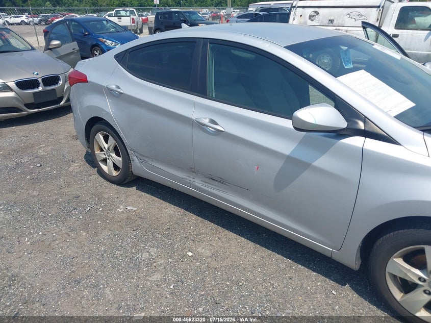2013 Hyundai Elantra VIN KMHDH4AE2DU551620 IAAI salvage auction — RIGHT SIDE, Salvage - Greater Than 75% (Maryland), sold $1,400 on 2026-08-01 (photo 6)