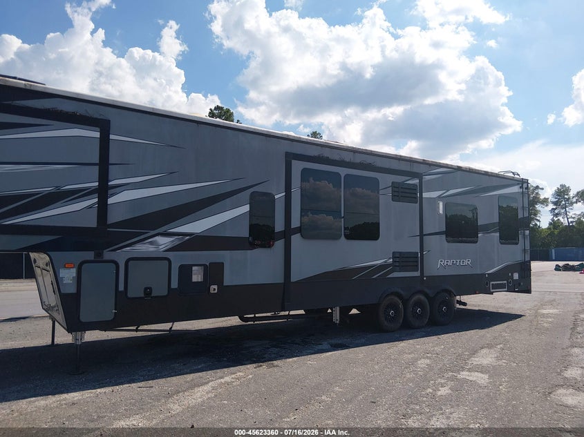 2020 Keystone Rv other VIN 4YDF42333LR800983 IAAI salvage auction — VANDALISM, Wait Title, sold $14,000 on 2026-10-07 (photo 8)