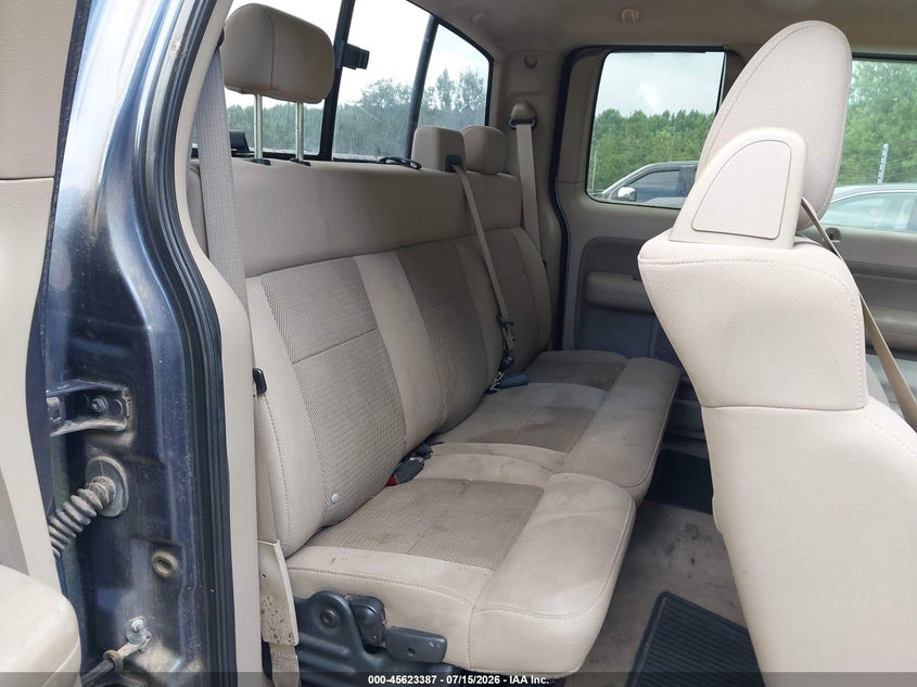 2005 Ford F-150 VIN 1FTPX12535NA60664 IAAI salvage auction — NORMAL WEAR, Clear (Alabama), sold $2,500 on 2026-07-29 (photo 8)