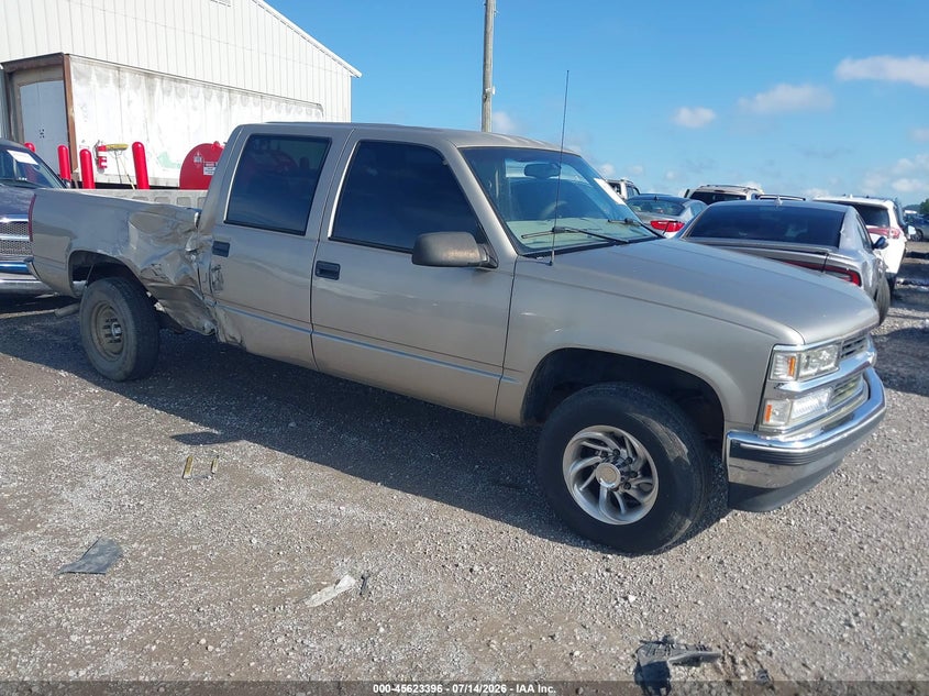 1999 Chevrolet C/k 2500 VIN 1GCGC23RXXF016936 IAAI salvage auction — SIDE, Salvage (Tennessee), sold $900 on 2026-07-25 (photo 1)