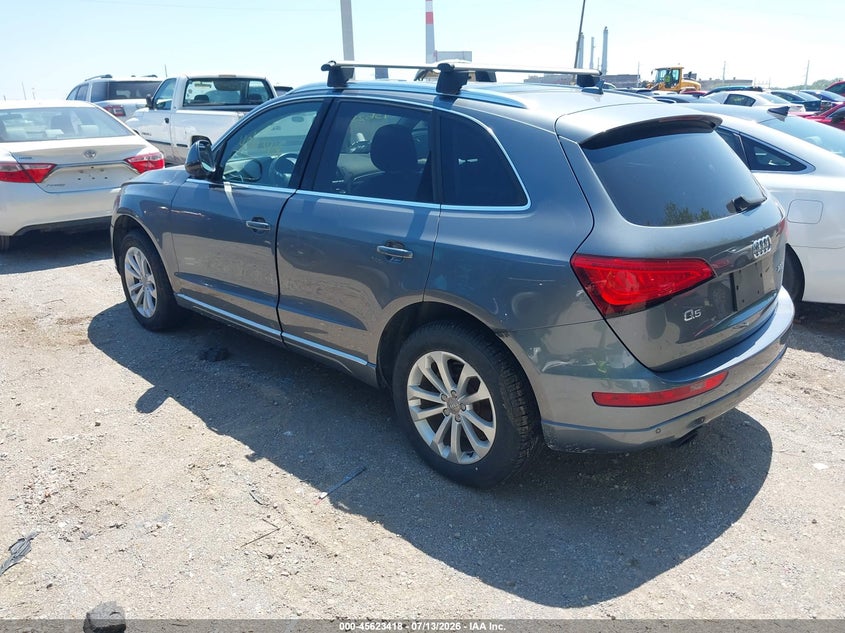 2013 Audi Q5 VIN WA1LFAFP0DA041664 IAAI salvage auction — NORMAL WEAR, Clear (Indiana), sold $1,100 on 2026-07-29 (photo 3)