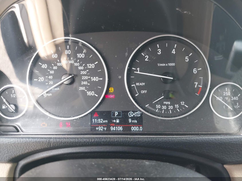 2013 BMW 3er VIN WBA3B5G54DNS04344 IAAI salvage auction — NORMAL WEAR, Salvage Title, sold $400 on 2026-07-30 (photo 7)