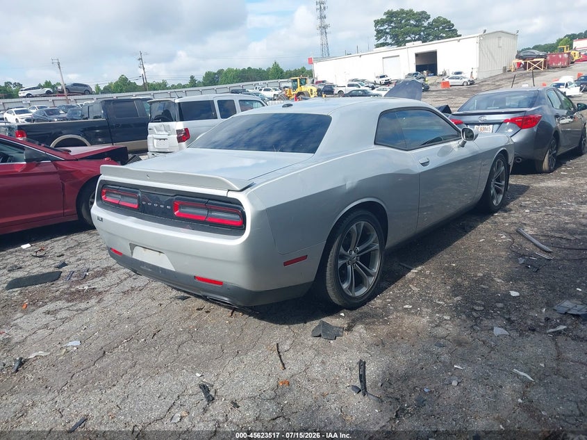 2020 Dodge Challenger VIN 2C3CDZBT7LH123182 IAAI salvage auction — HAIL, Salvage Title, sold $8,200 on 2026-08-29 (photo 4)