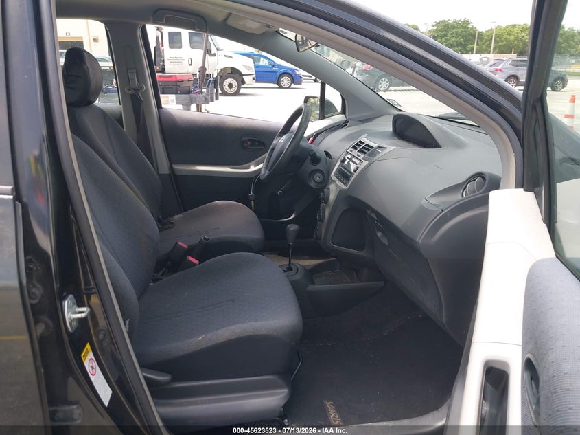 2009 Toyota Yaris VIN JTDBT903091305214 IAAI salvage auction — NORMAL WEAR, Clear (Florida), sold $1,150 on 2026-07-16 (photo 5)