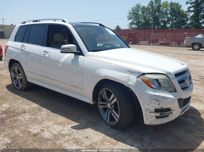 2015 Mercedes-benz Glk-klasse VIN WDCGG5HB4FG426670 IAAI salvage auction — RIGHT SIDE, Wait Title, sold $4,025 on 2026-08-20 (photo 1)