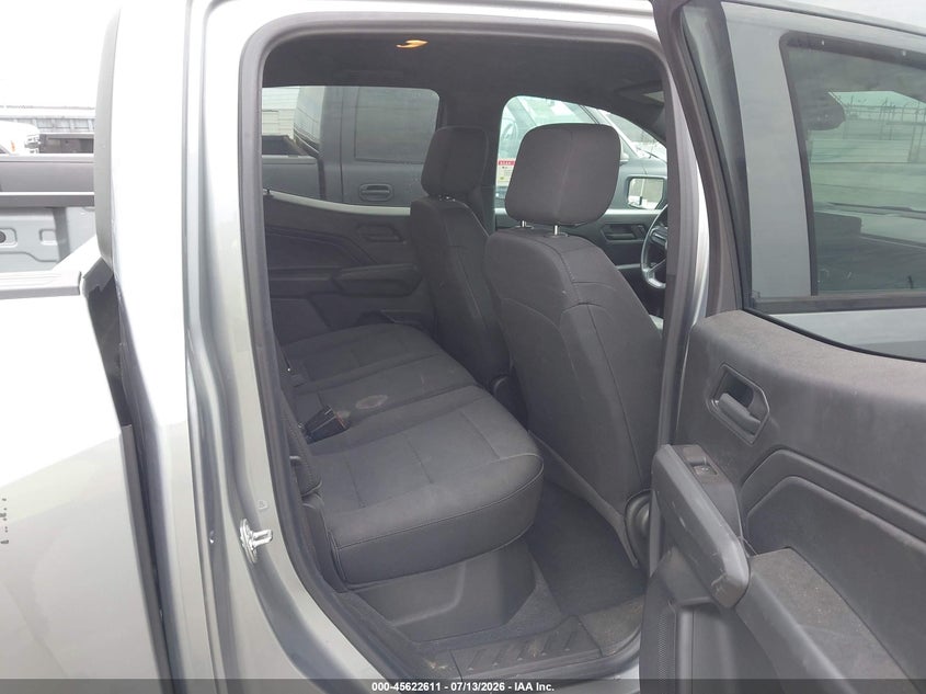 2025 Chevrolet Colorado VIN 1GCPSBEK4S1148759 IAAI salvage auction — FRONT & REAR, Clear (California), sold $10,200 on 2026-07-29 (photo 8)