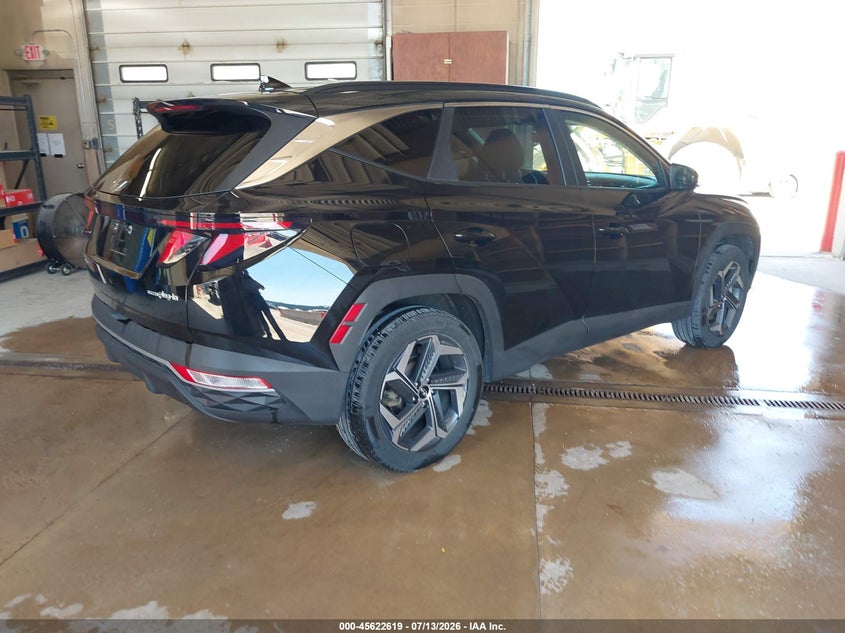 2024 Hyundai Tucson hybrid VIN KM8JBDD24RU194566 IAAI salvage auction — NORMAL WEAR, Sf97 (Wisconsin), sold $12,000 on 2026-08-11 (photo 4)