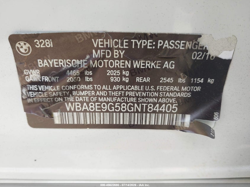 2016 BMW 3er VIN WBA8E9G58GNT84405 IAAI salvage auction — FRONT END, Salvage Title, sold $3,050 on 2026-08-13 (photo 9)
