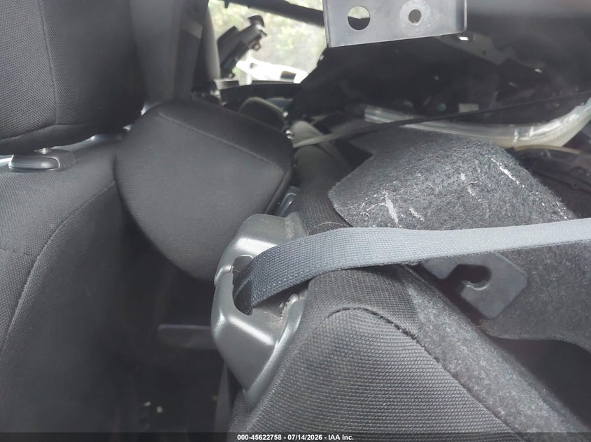 2014 Mitsubishi Outlander VIN 4A4AR3AU0EE030129 IAAI salvage auction — FRONT END, Salvage Title, sold $600 on 2026-07-25 (photo 8)