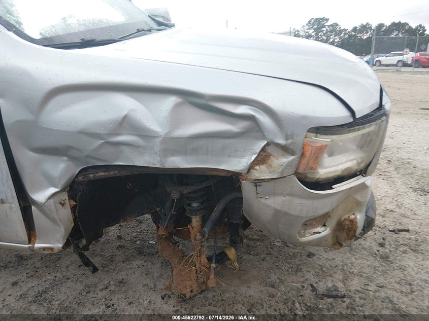 2018 Gmc Canyon VIN 1GTG5CEN2J1171172 IAAI salvage auction — FRONT END, Salvage Title, sold $6,000 on 2026-09-01 (photo 6)