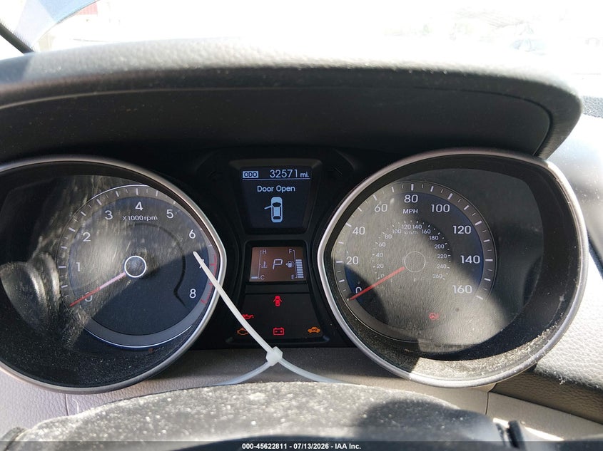 2013 Hyundai VIN KMHD35LE3DU111732 IAAI salvage auction — NORMAL WEAR, Clear (Maryland), sold $4,700 on 2026-07-16 (photo 7)