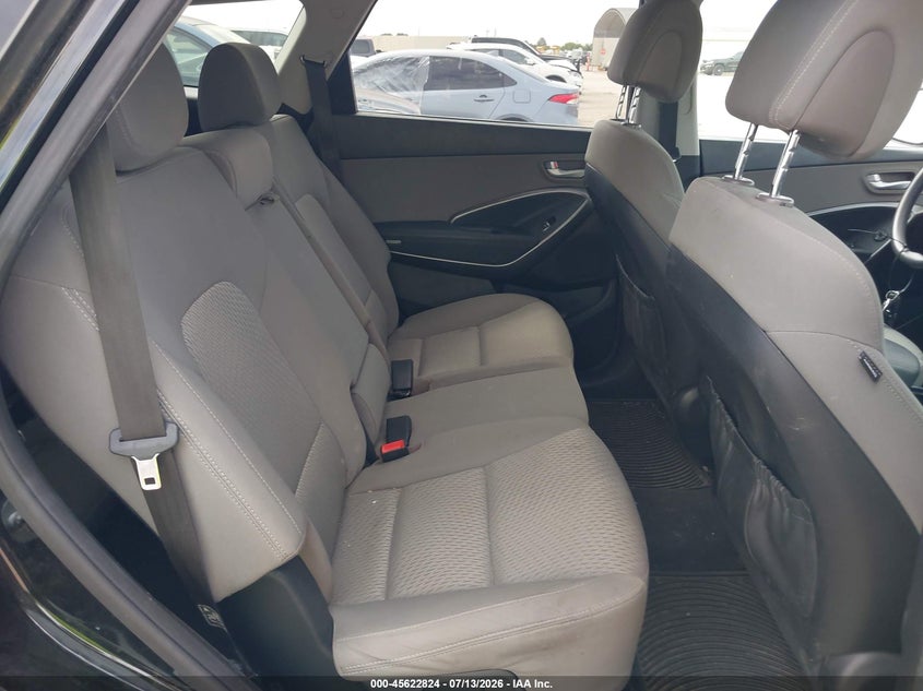 2017 Hyundai Santa fe VIN KM8SM4HF8HU234951 IAAI salvage auction — NORMAL WEAR, Clear (Connecticut), sold $1,850 on 2026-07-29 (photo 8)
