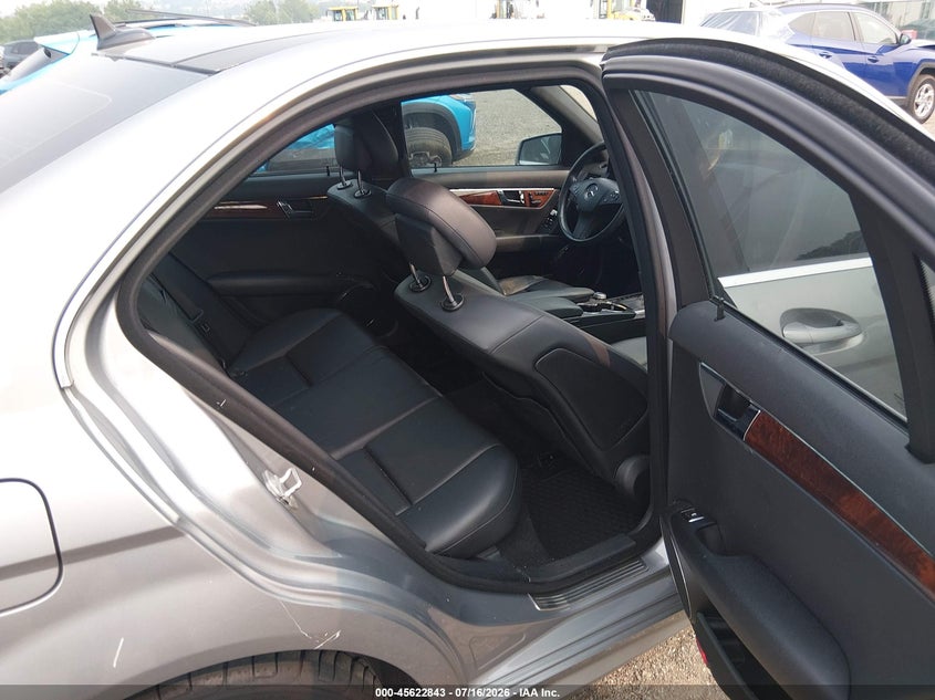 2011 Mercedes-benz C class VIN WDDGF8BB5BR164858 IAAI salvage auction — FRONT END, Salvage (Pennsylvania), sold $600 on 2026-08-07 (photo 8)