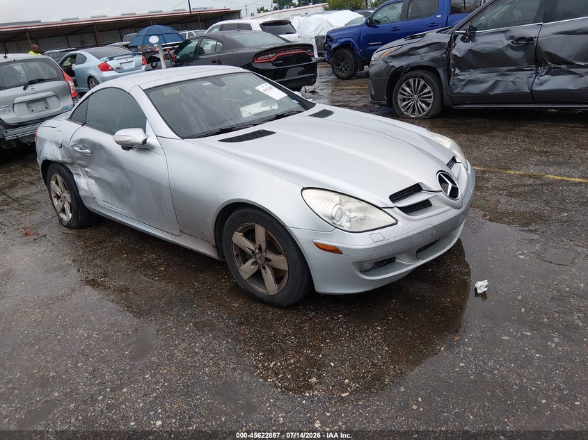 2006 Mercedes-benz Slk-class VIN WDBWK54F96F124031 IAAI salvage auction — SIDE, Salvage (Texas), sold $875 on 2026-08-12 (photo 1)