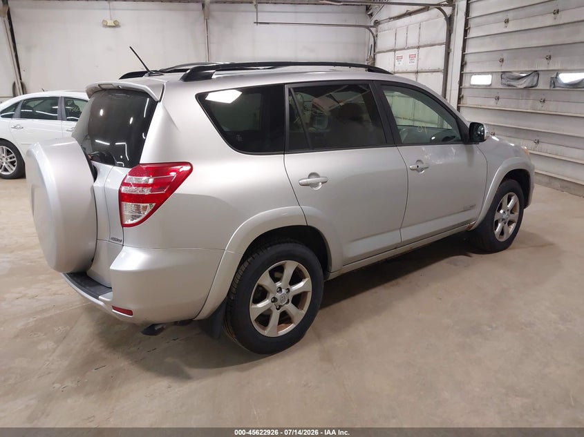 2009 Toyota Rav4 VIN JTMBK31V99D009249 IAAI salvage auction — NORMAL WEAR, Clear (Pennsylvania), sold $2,250 on 2026-07-16 (photo 4)