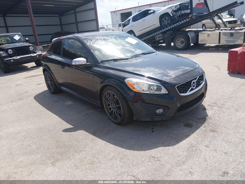 2013 Volvo C30 VIN YV1672MK2D2303007 IAAI salvage auction — LEFT SIDE, Salvage (Missouri), sold $550 on 2026-08-17 (photo 1)