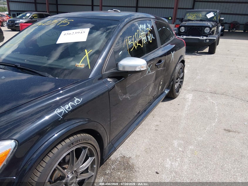 2013 Volvo C30 VIN YV1672MK2D2303007 IAAI salvage auction — LEFT SIDE, Salvage (Missouri), sold $550 on 2026-08-17 (photo 6)