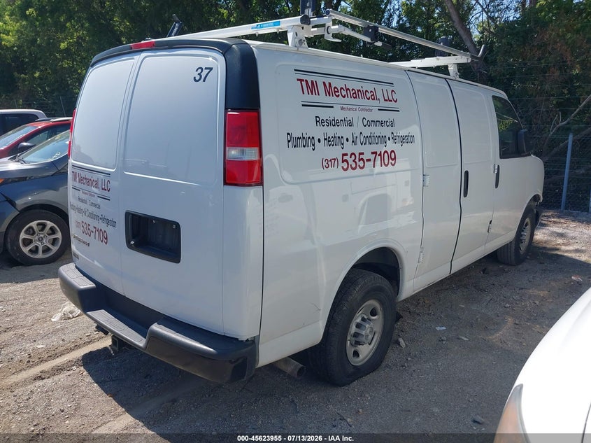 2019 Chevrolet Express 2500 VIN 1GCWGAFG3K1289372 IAAI salvage auction — NORMAL WEAR, Clear (Indiana), sold $3,425 on 2026-07-23 (photo 4)