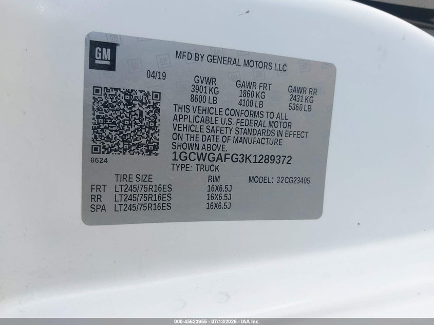 2019 Chevrolet Express 2500 VIN 1GCWGAFG3K1289372 IAAI salvage auction — NORMAL WEAR, Clear (Indiana), sold $3,425 on 2026-07-23 (photo 9)