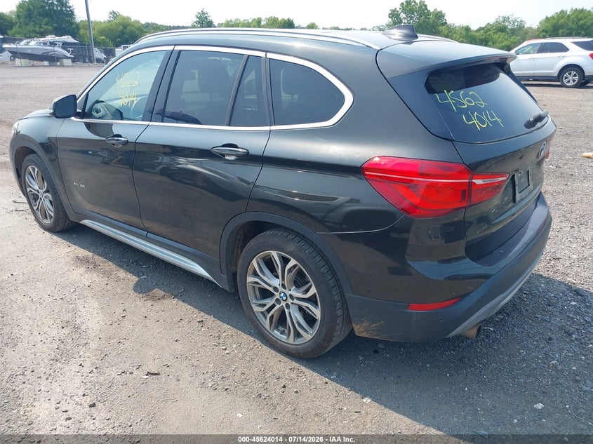 2016 BMW X1 VIN WBXHT3C35GP886287 IAAI salvage auction — NORMAL WEAR, Clear (Virginia), sold $1,775 on 2026-07-28 (photo 3)
