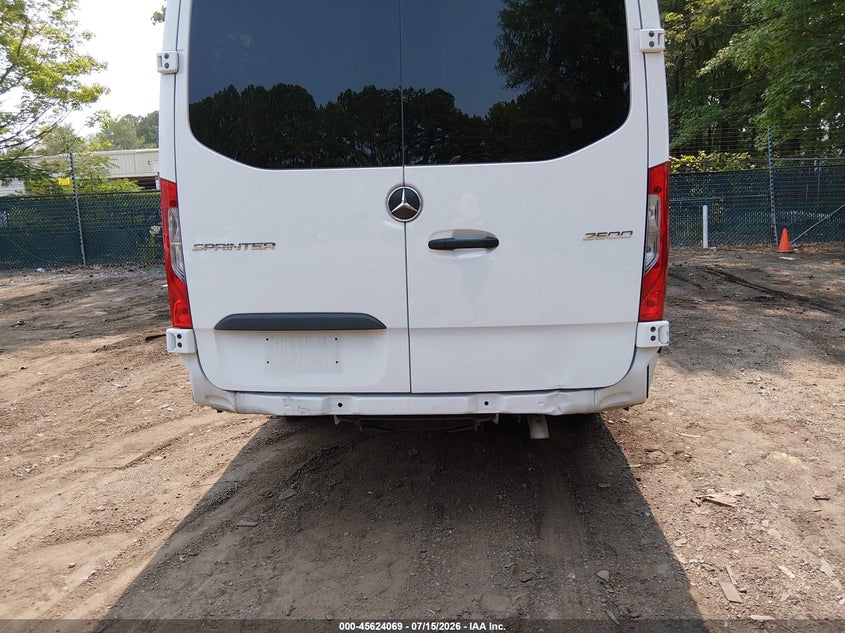 2025 Mercedes-benz Sprinter VIN W1Z4KGHY0ST203803 IAAI salvage auction — REAR END, Enterprise Vehicles Clear Only (Tennessee), sold $33,000 on 2026-07-30 (photo 6)
