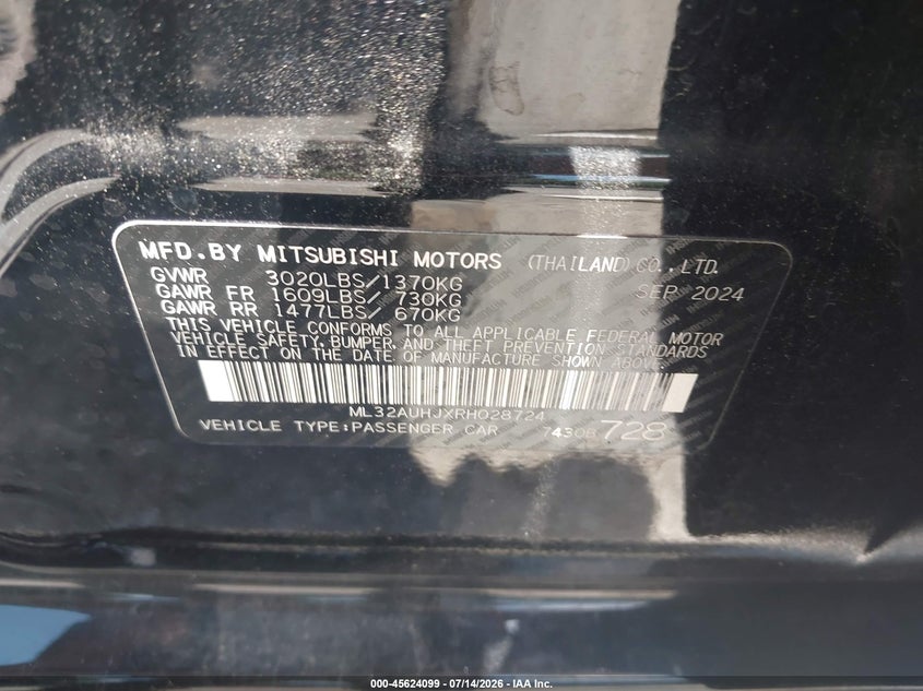 2024 Mitsubishi Mirage VIN ML32AUHJXRH028724 IAAI salvage auction — SIDE, Salvage Title, sold $1,950 on 2026-07-28 (photo 9)