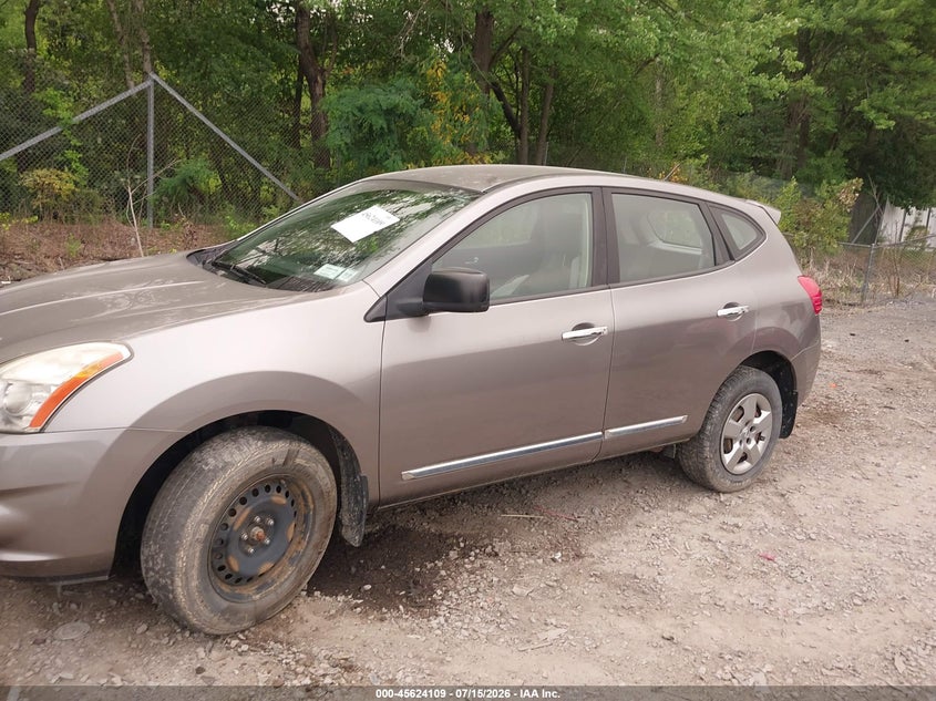 2011 Nissan Rogue sport VIN JN8AS5MV5BW686932 IAAI salvage auction — NORMAL WEAR, Clear (New York), sold $25 on 2026-07-28 (photo 6)